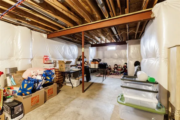 $700,000 | 97 Kingsford Lane, Ogden, NY 14559