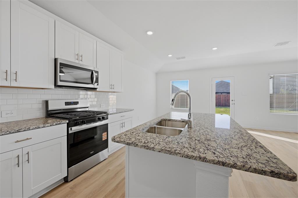 2222 Rannoch Street Sherman, TX 75092 - Photo 12 of 31