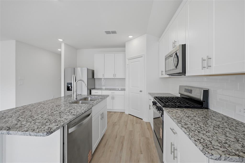 2222 Rannoch Street Sherman, TX 75092 - Photo 15 of 31