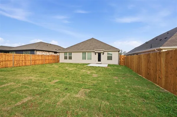 $1,799 | 2222 Rannoch Street, Sherman, TX 75092