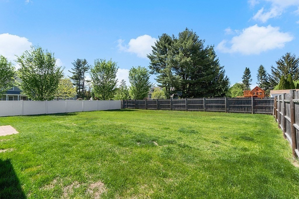 91 Hartwell Road Bedford, MA 01730 - Photo 24 of 27 Gallery Image 24