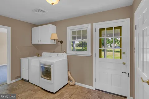 $750,000 | 89 Buck Road, Warrington, PA 18976