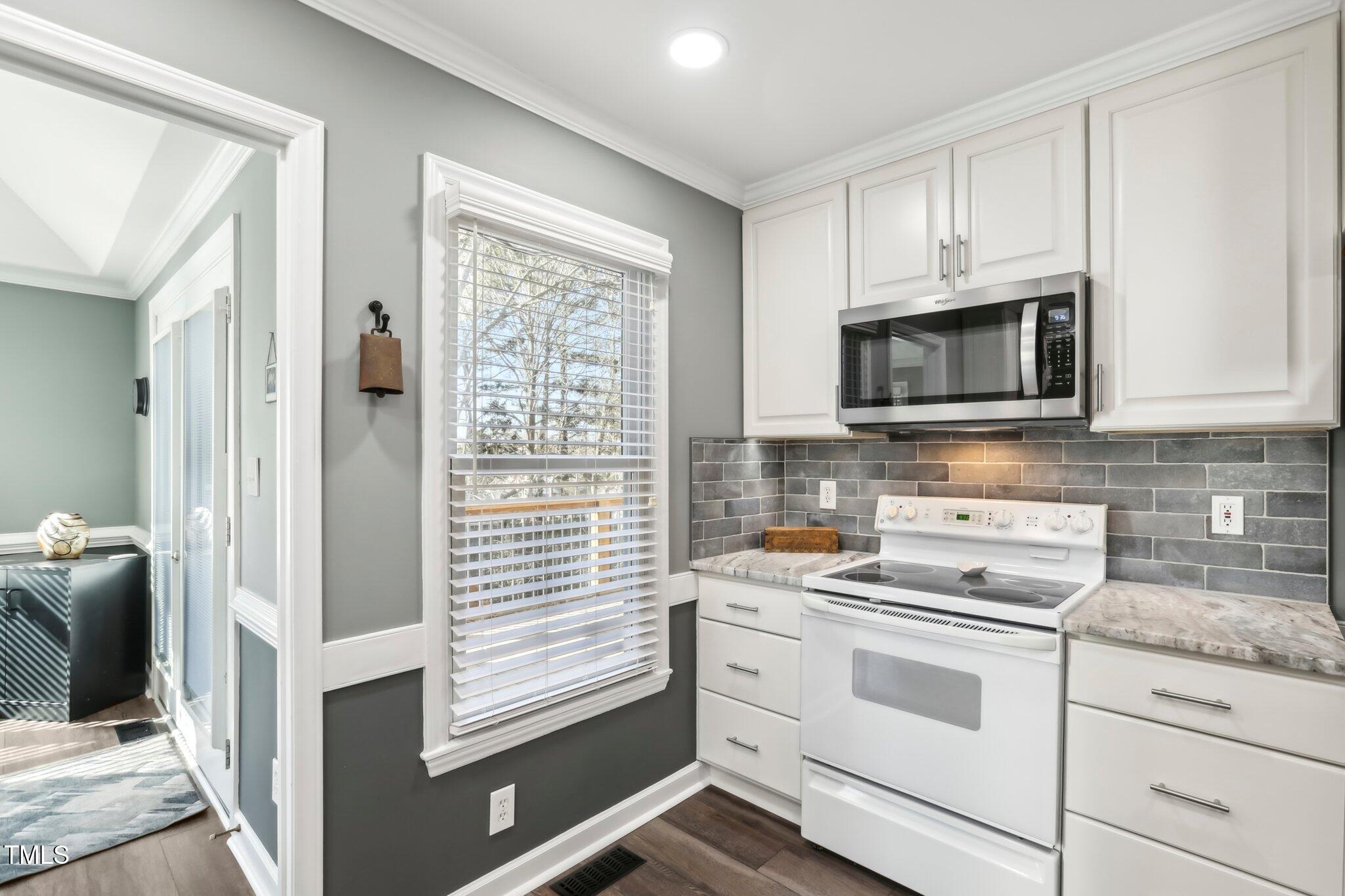 3213 Leebrook Road Raleigh, NC 27616 - Photo 13 of 41 24-web-or-mls-Leebrook Rd-024
