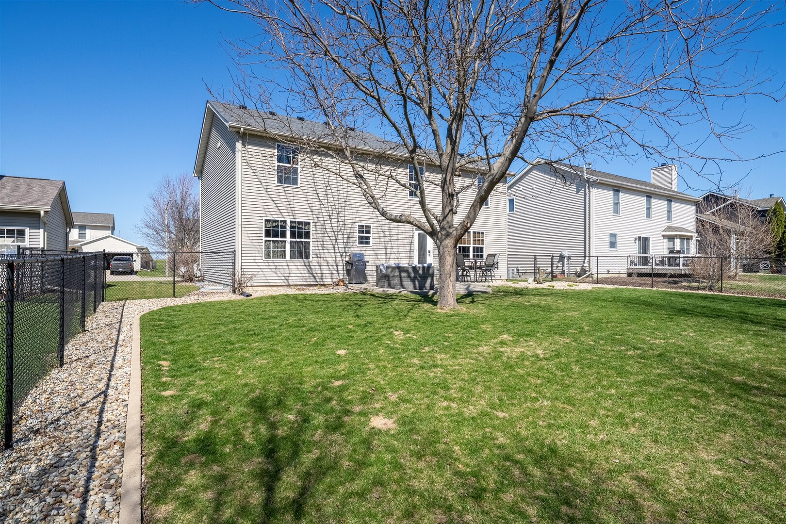 3291 Red Jasper Street Normal, IL 61761 - Photo 16 of 48