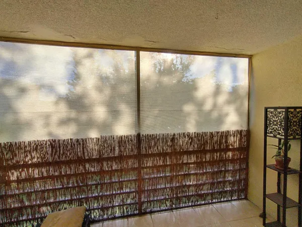 $210,000 | 103 Royal Park Drive, Unit 3B, Oakland Park, FL 33309