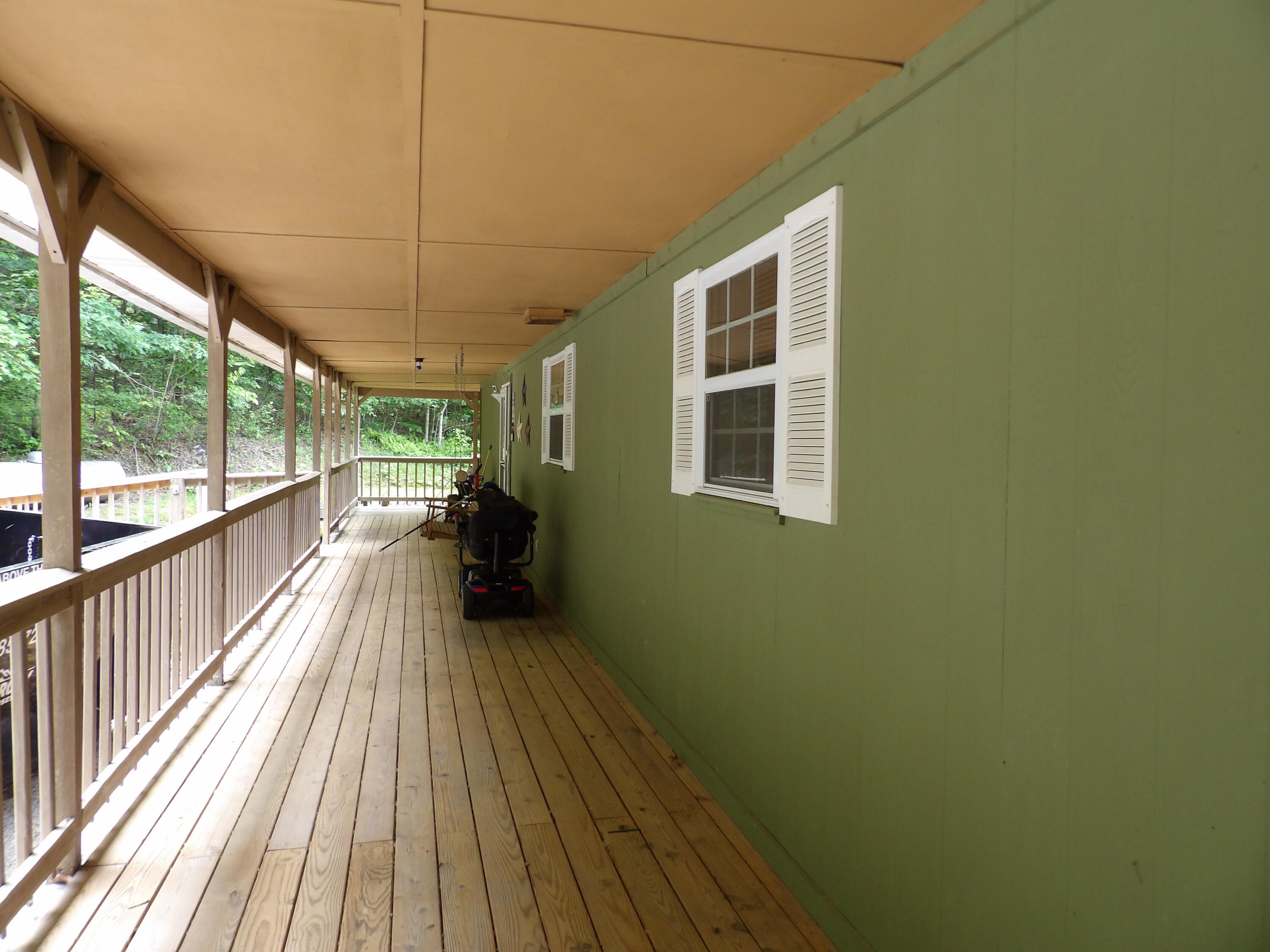 716 Fernhill Road Pikeville, TN 37367 - Photo 9 of 55 100_2538