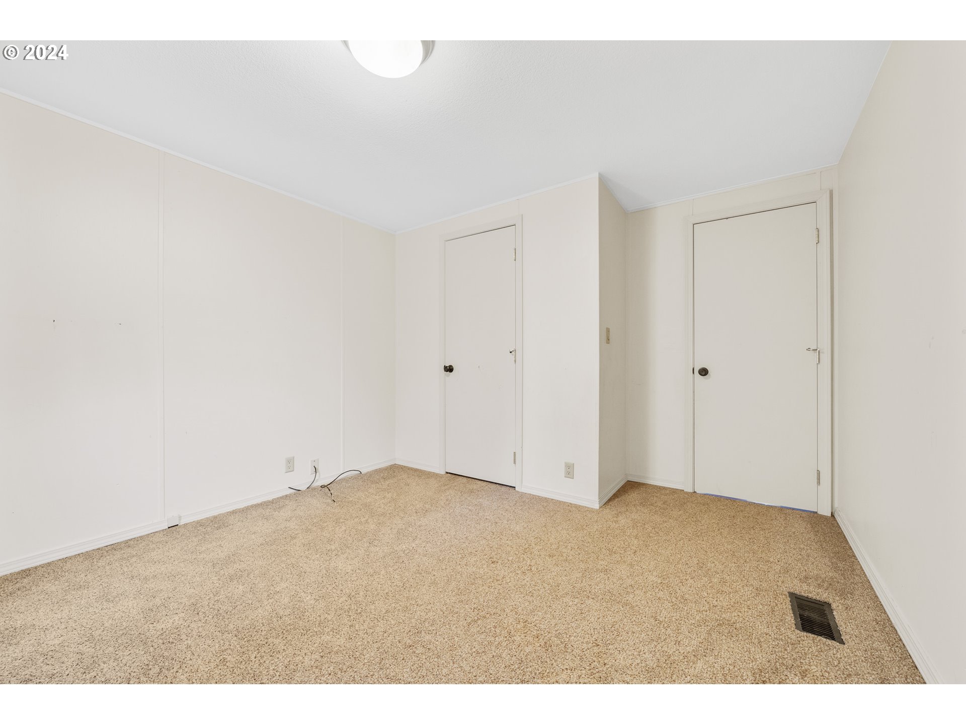 3215 Goeres Road Tillamook, OR 97141 - Photo 15 of 26