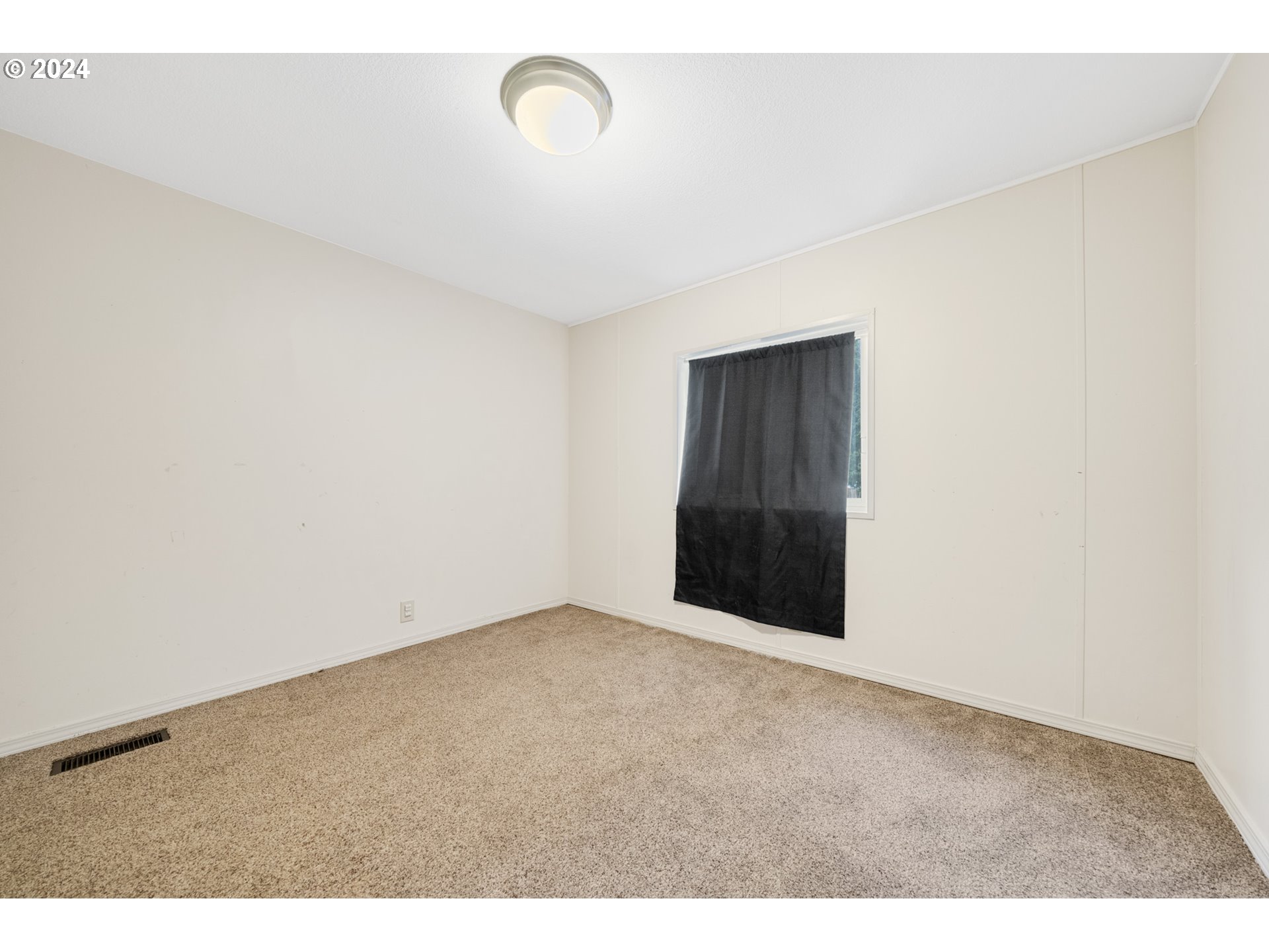 3215 Goeres Road Tillamook, OR 97141 - Photo 17 of 26