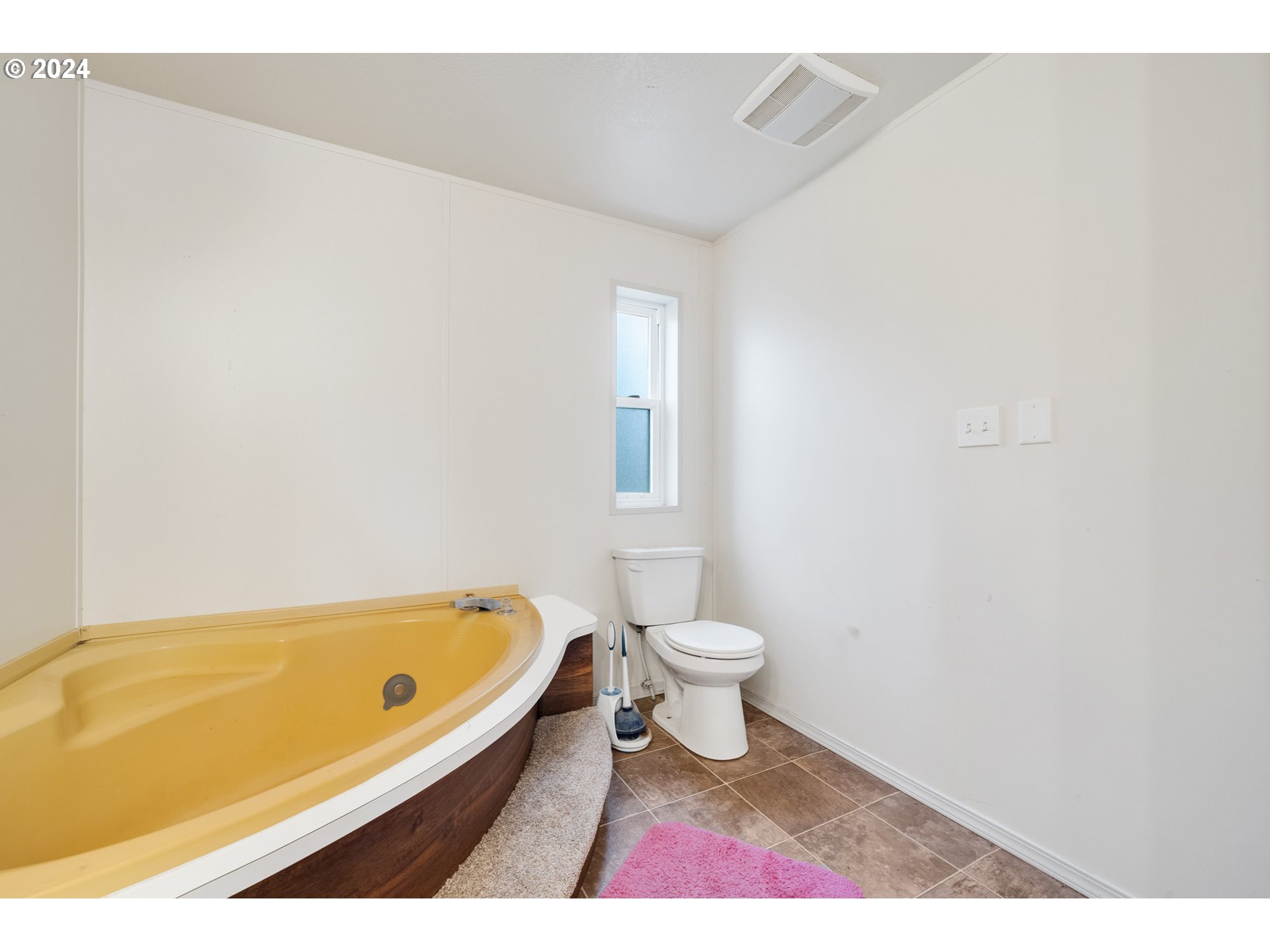 3215 Goeres Road Tillamook, OR 97141 - Photo 8 of 26