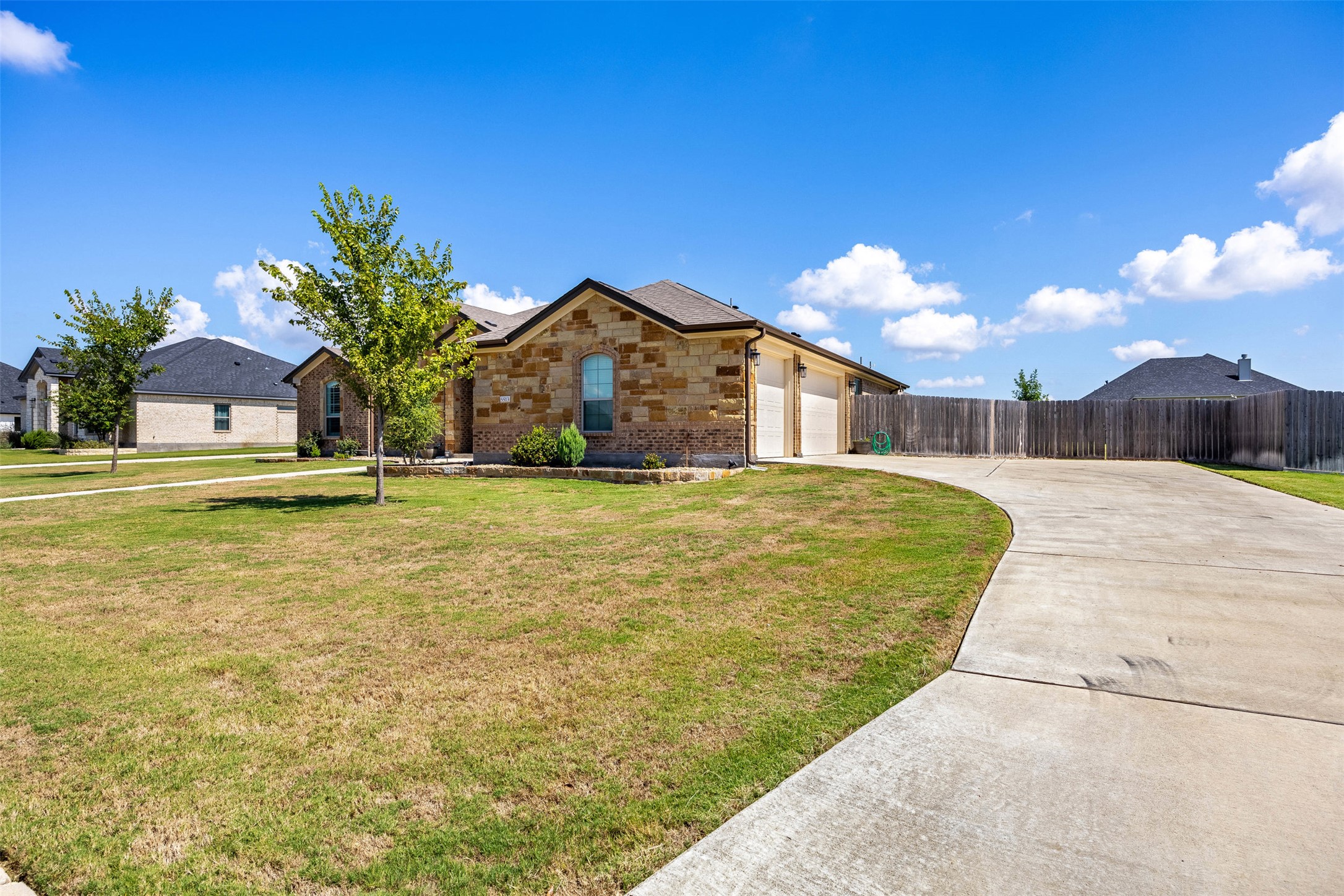 5513 Hollow Loop Salado, TX 76571 - Photo 3 of 36 a view of a house with a yard