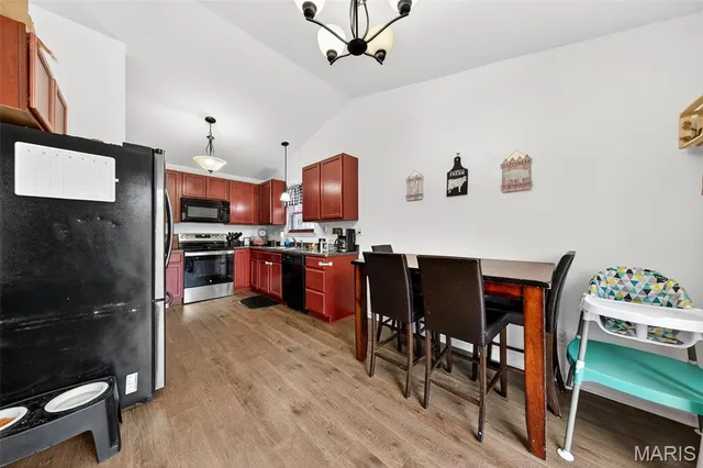 $274,900 | 2320 Arkansas Drive, High Ridge, MO 63049