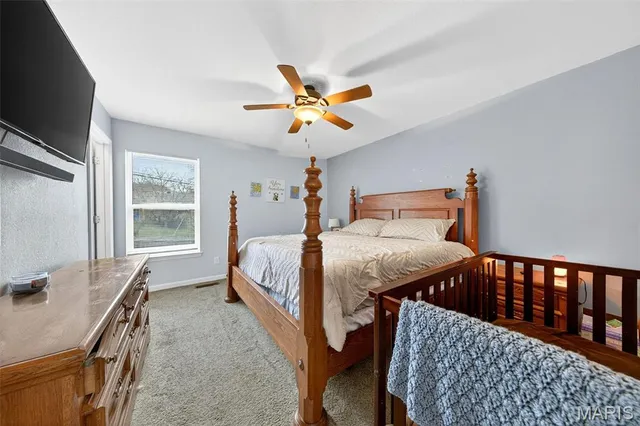 $274,900 | 2320 Arkansas Drive, High Ridge, MO 63049