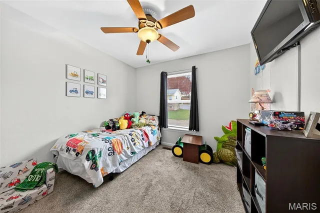 $274,900 | 2320 Arkansas Drive, High Ridge, MO 63049