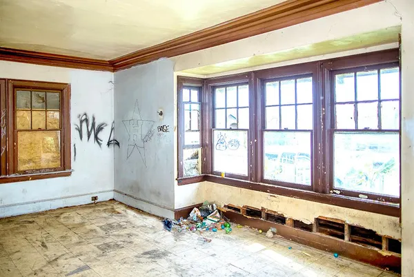 a view of an entryway