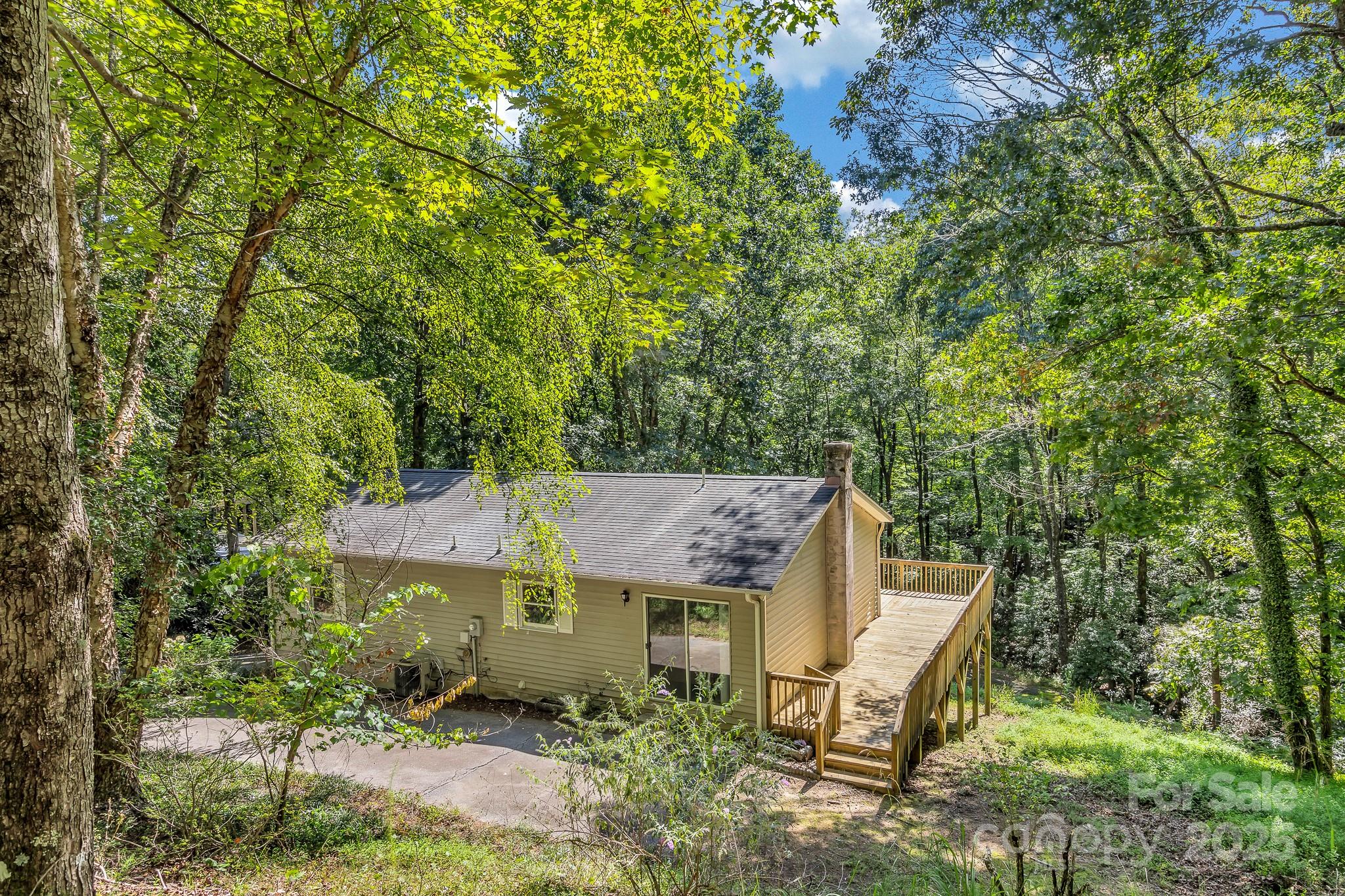 560 Hunters Ridge Road Mills River, NC 28759 - Photo 35 of 39 Gallery Image 35