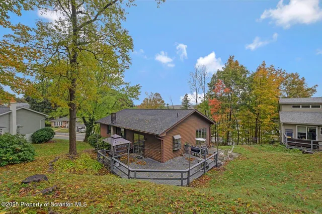 $309,995 | 803 West Grove Street, Clarks Summit, PA 18411