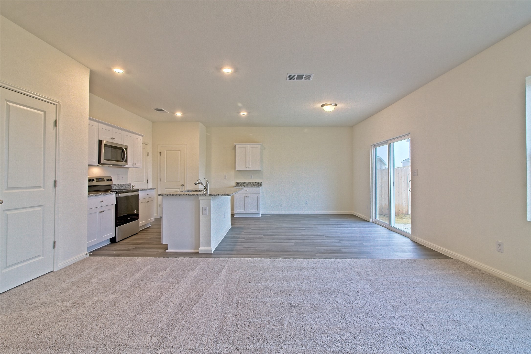 109 Gemsbok Road Hutto, TX 78634 - Photo 10 of 30 a view of kitchen and windows