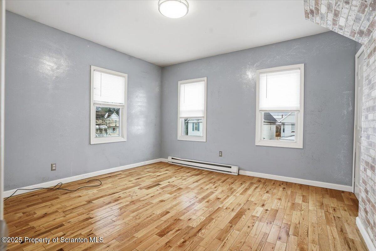 309 Ferdinand Street Scranton, PA 18508 - Photo 21 of 44 Bedroom