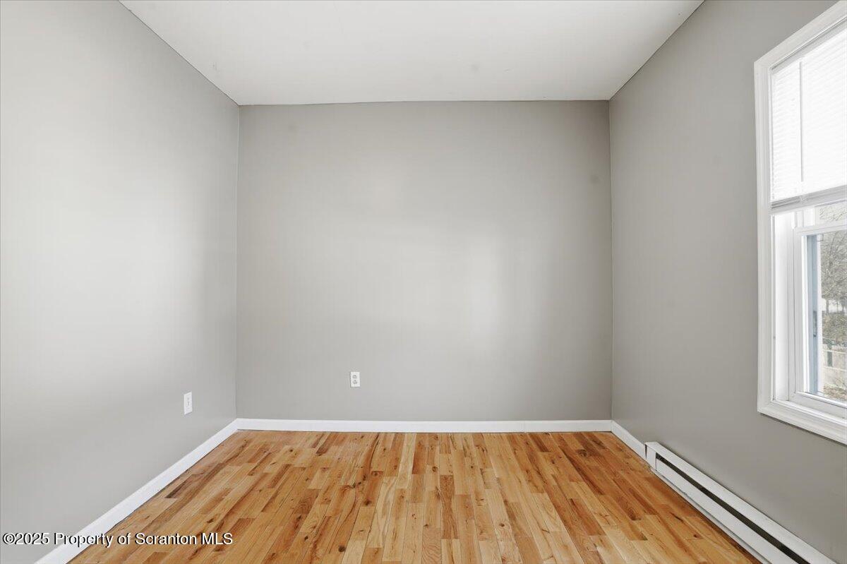 309 Ferdinand Street Scranton, PA 18508 - Photo 34 of 44 Bedroom