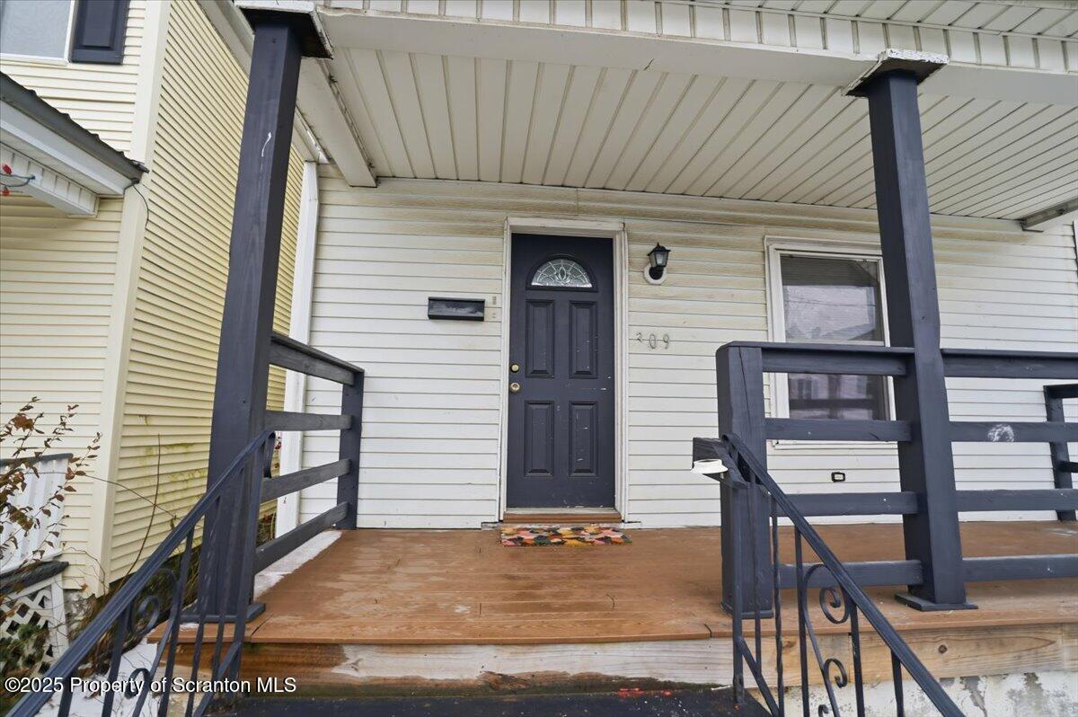 309 Ferdinand Street Scranton, PA 18508 - Photo 42 of 44 Front