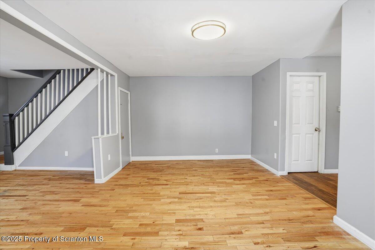 309 Ferdinand Street Scranton, PA 18508 - Photo 5 of 44 Dining Room