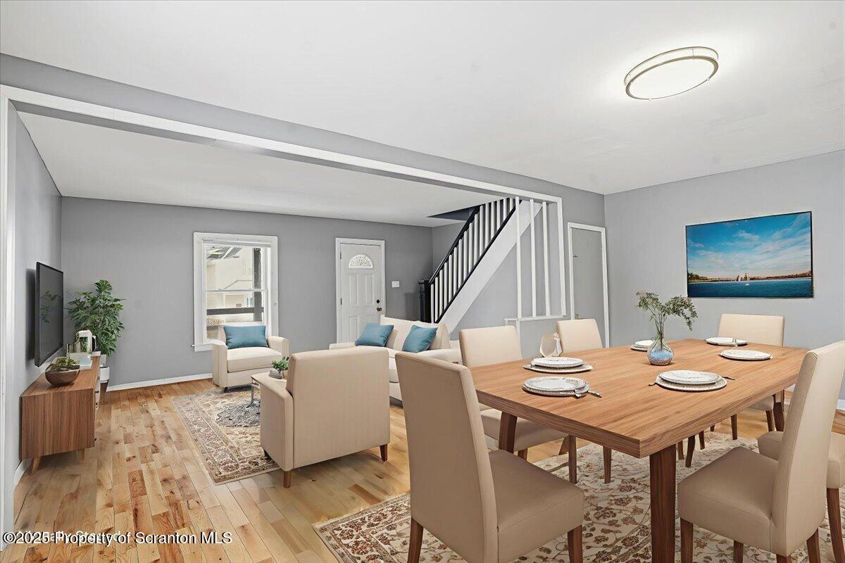 309 Ferdinand Street Scranton, PA 18508 - Photo 6 of 44 Living Room