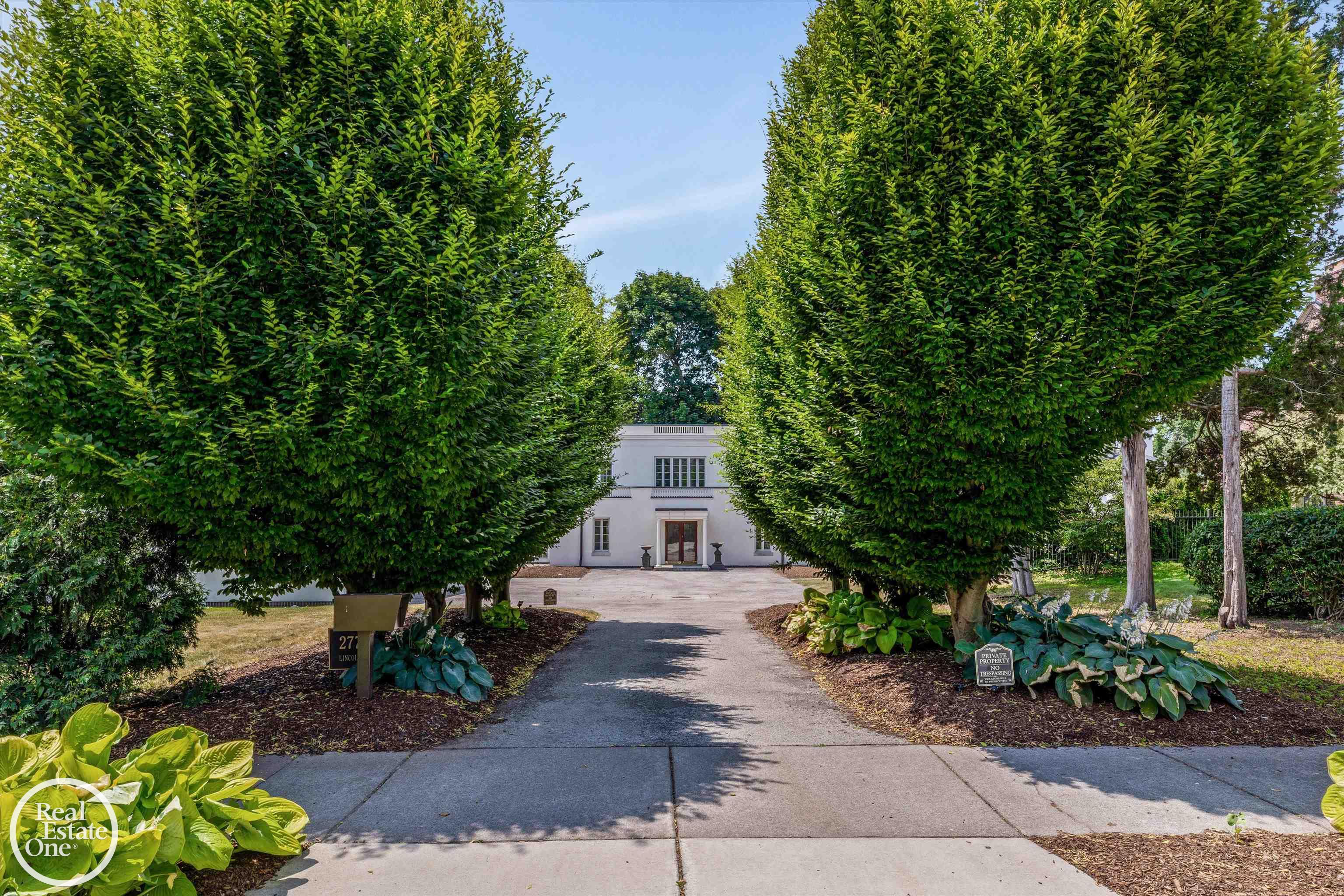 277 Lincoln Road Grosse Pointe, MI 48230 - Photo 2 of 63