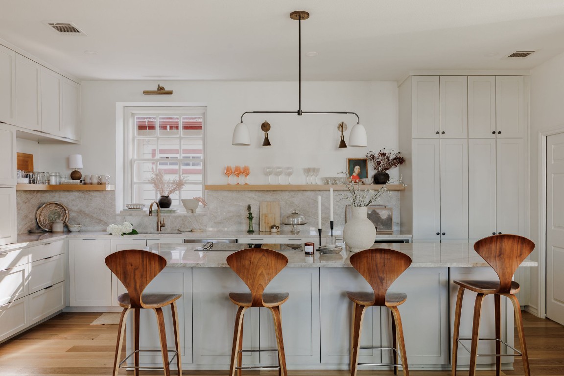 2109 West 48th Street Austin, TX 78756 - Photo 15 of 38