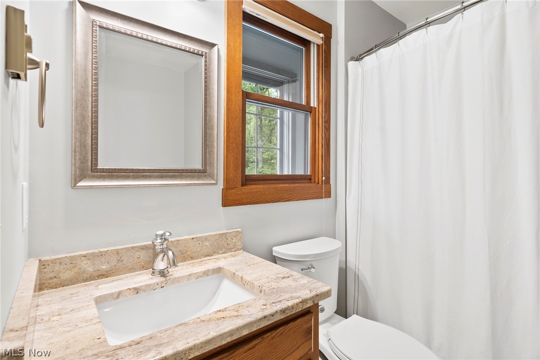 1601 Stine Road Peninsula, OH 44264 - Photo 35 of 35 Bull Bath
