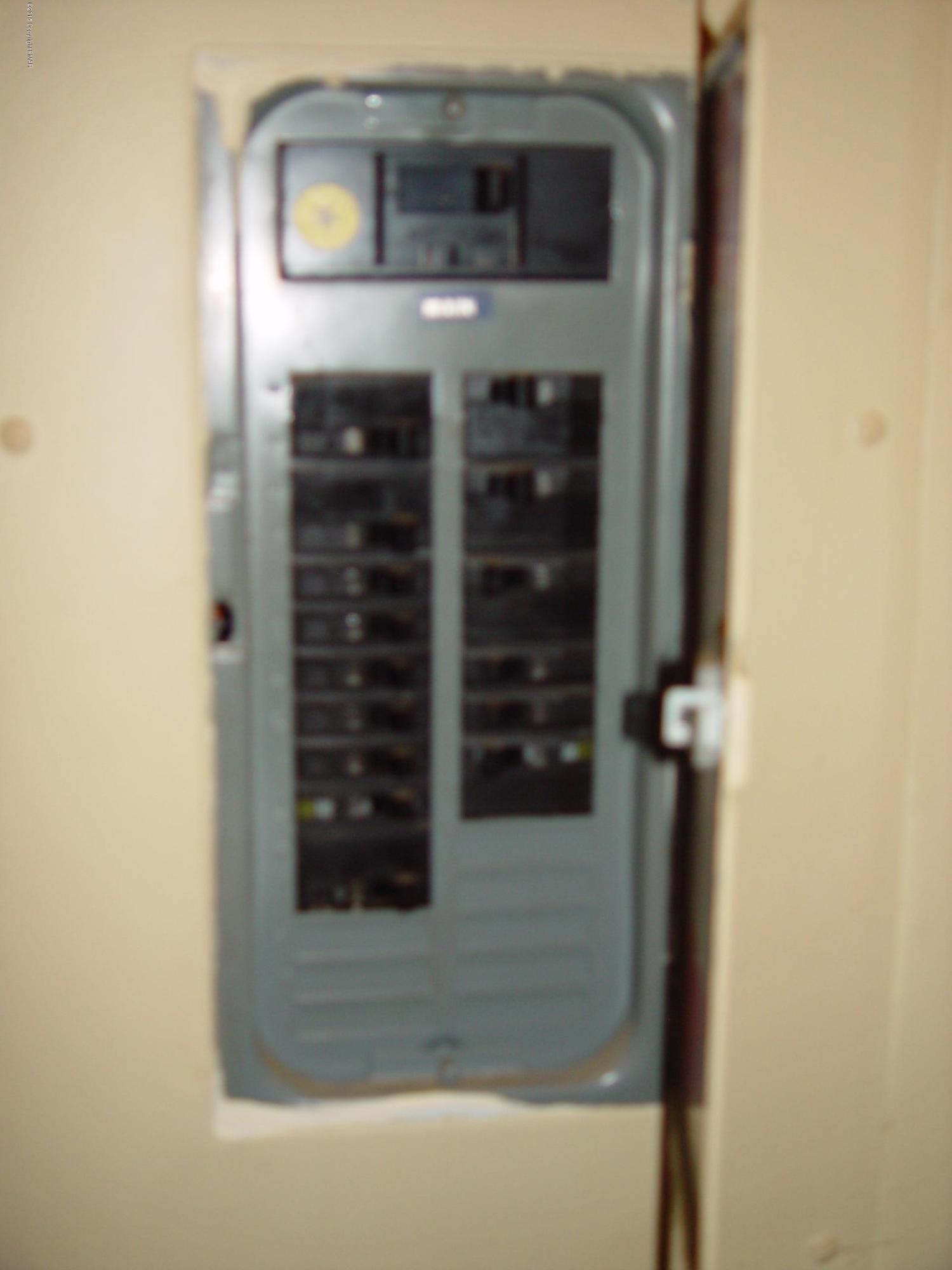 29 Old Post Road Tobyhanna, PA 18466 - Photo 13 of 16 a bathroom with a close up of a shower
