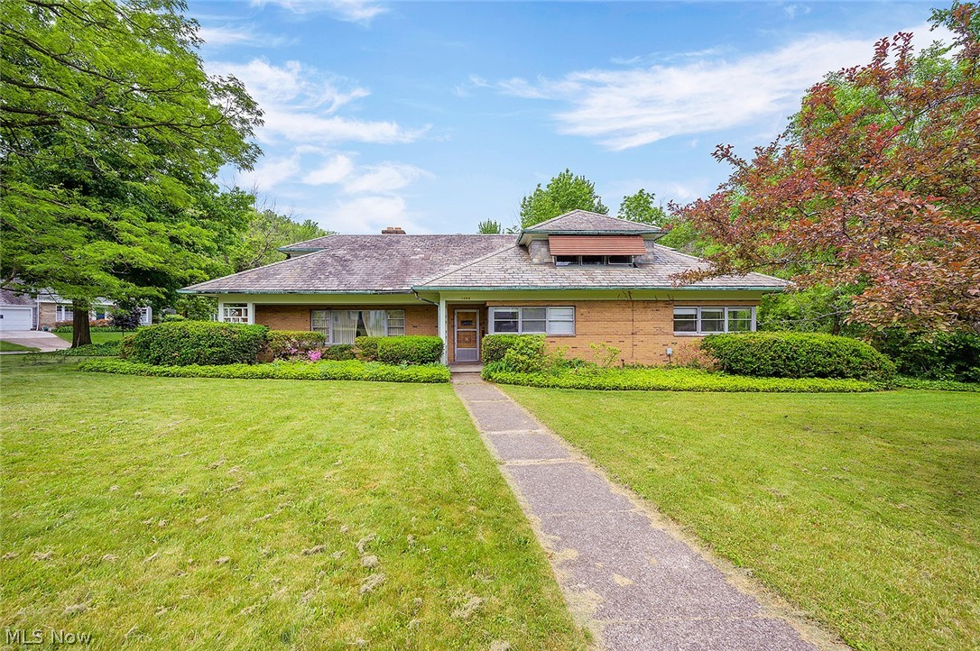 1466 Westover Road Cleveland, OH 44118 - Photo 1 of 35 Gallery Image 1