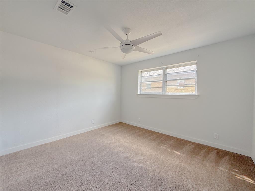 4013 Wedgworth Road South Fort Worth, TX 76133 - Photo 21 of 35