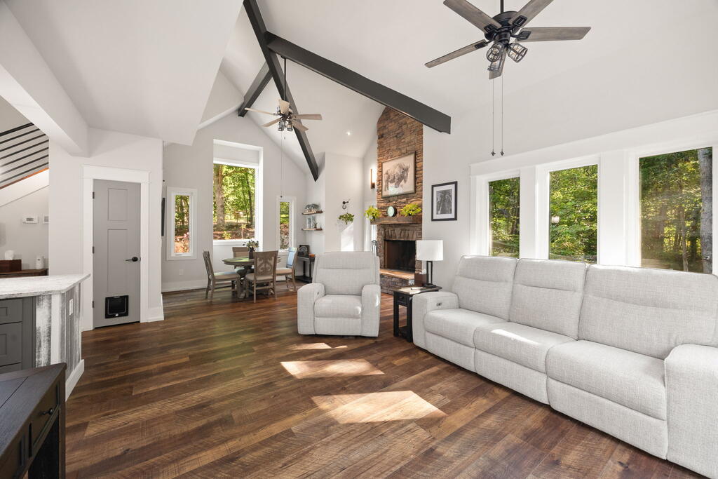 130 Country Hills Road Ellijay, GA 30540 - Photo 18 of 102 Gallery Image 18