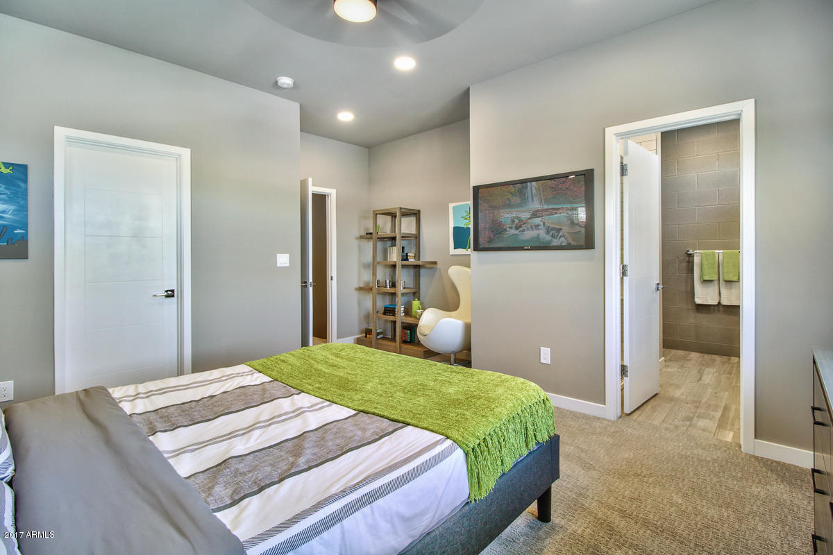 2727 East Thomas Road, Unit 1 Phoenix, AZ 85016 - Photo 29 of 34 2727-E-Thomas-37