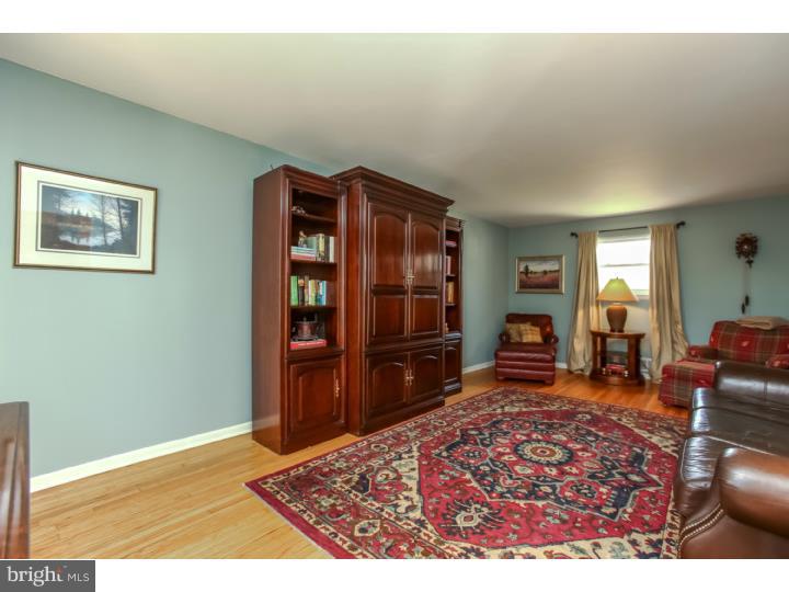 16 Summit Road Malvern, PA 19355 - Photo 3 of 24 Gallery Image 3