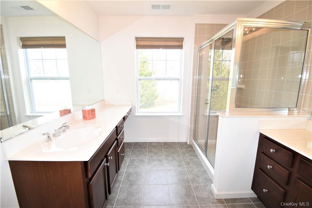 4 High Ridge Lane Middletown, NY 10940 - Photo 16 of 36 master bathroom