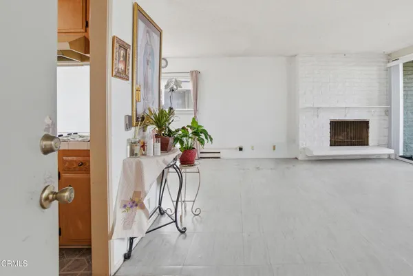 $379,000 | 1341 Edgewood Way, Unit 23, Oxnard, CA 93030