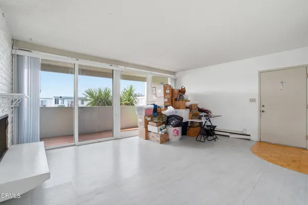 $379,000 | 1341 Edgewood Way, Unit 23, Oxnard, CA 93030