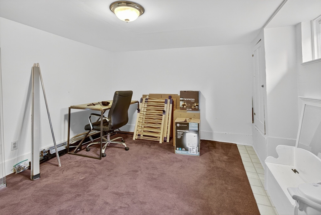 31 Laurel Drive Needham, MA 02492 - Photo 19 of 24