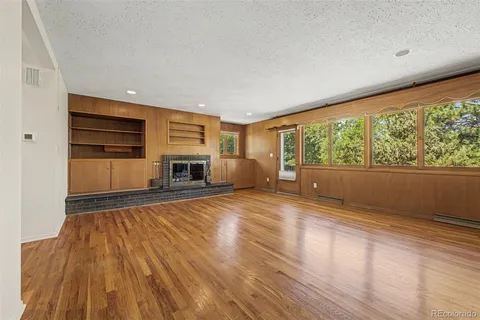 $950,000 | 2555 Queen Street, Denver, CO 80215