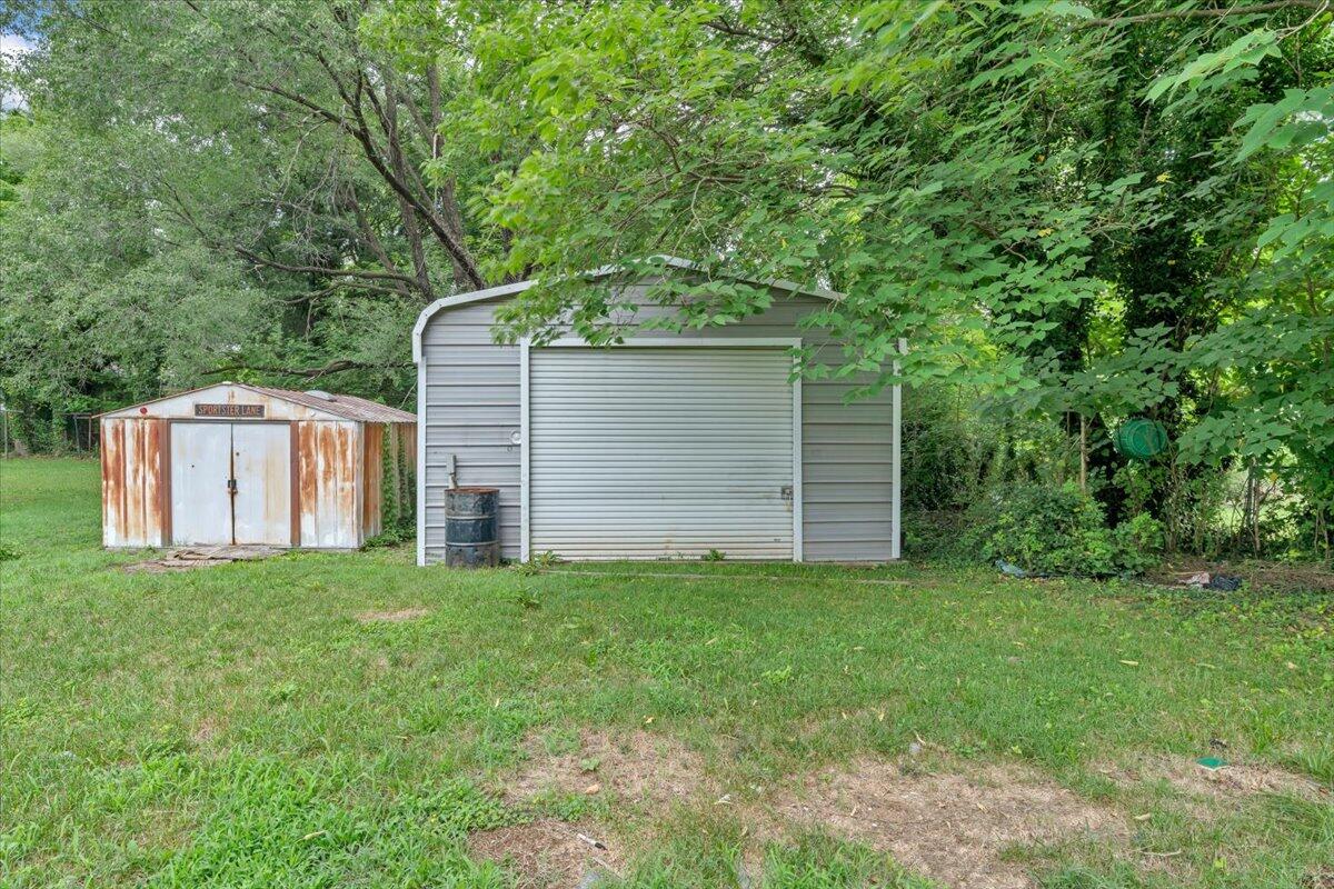 2923 Courtland Road Northwest Roanoke, VA 24012 - Photo 11 of 28 20-MIB01478