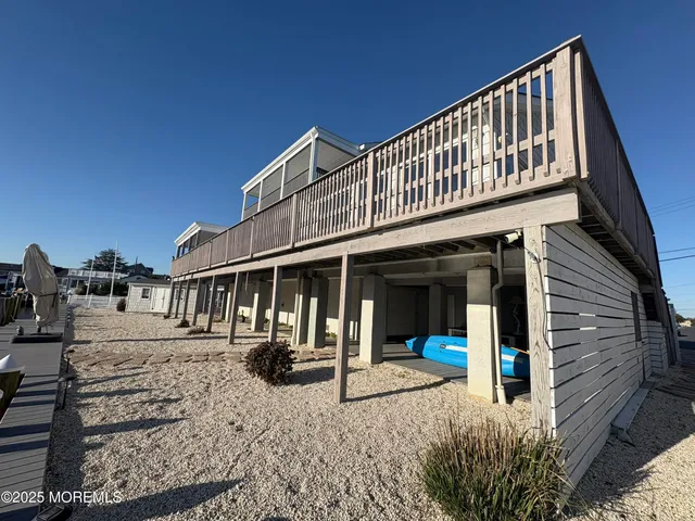 a front view of a building with street view