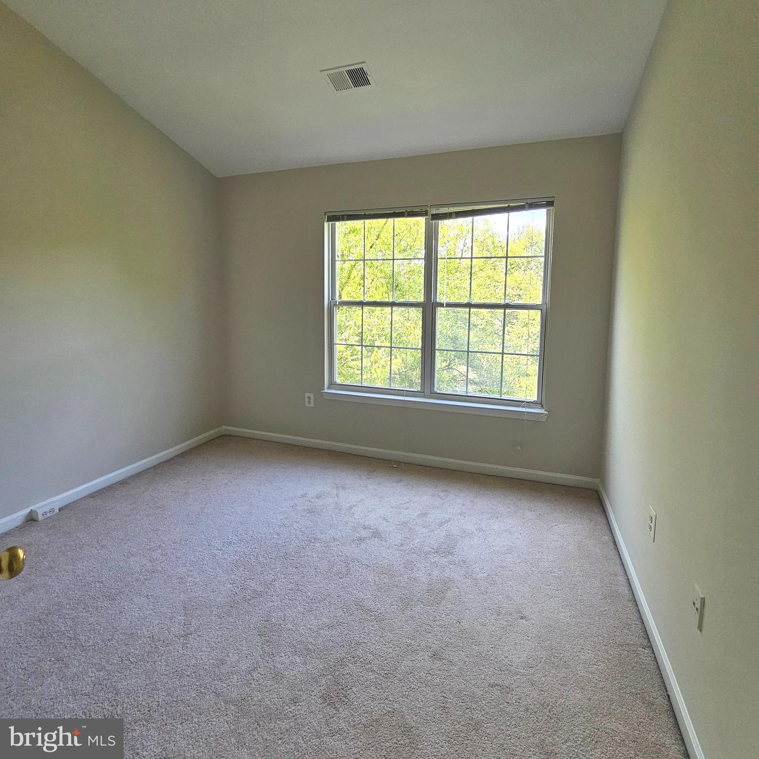 21674 Frame Square Broadlands, VA 20148 - Photo 32 of 43 an empty room with a window