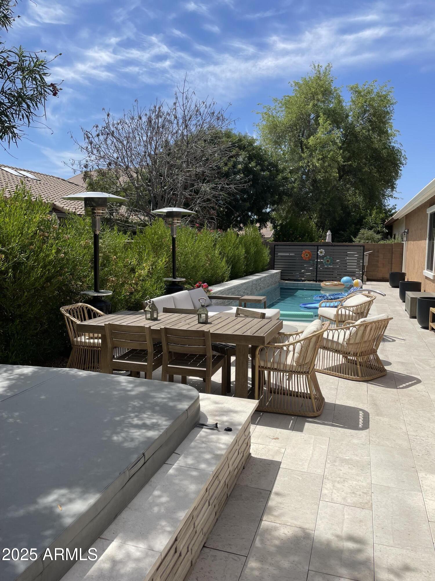 963 South Colonial Drive Gilbert, AZ 85296 - Photo 19 of 29 58F60777-8079-4F4B-B254-60DC4E31DE62