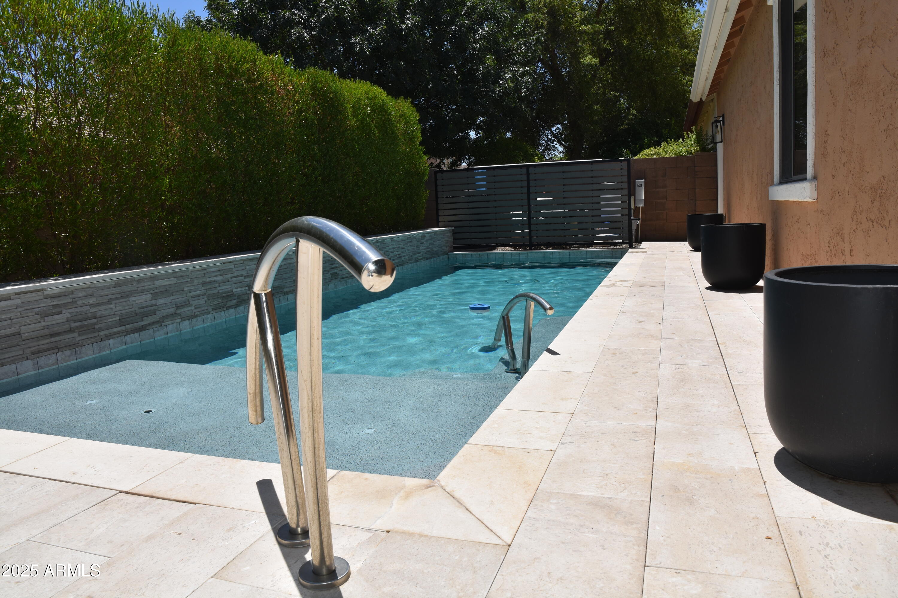 963 South Colonial Drive Gilbert, AZ 85296 - Photo 2 of 29 Private Pool!