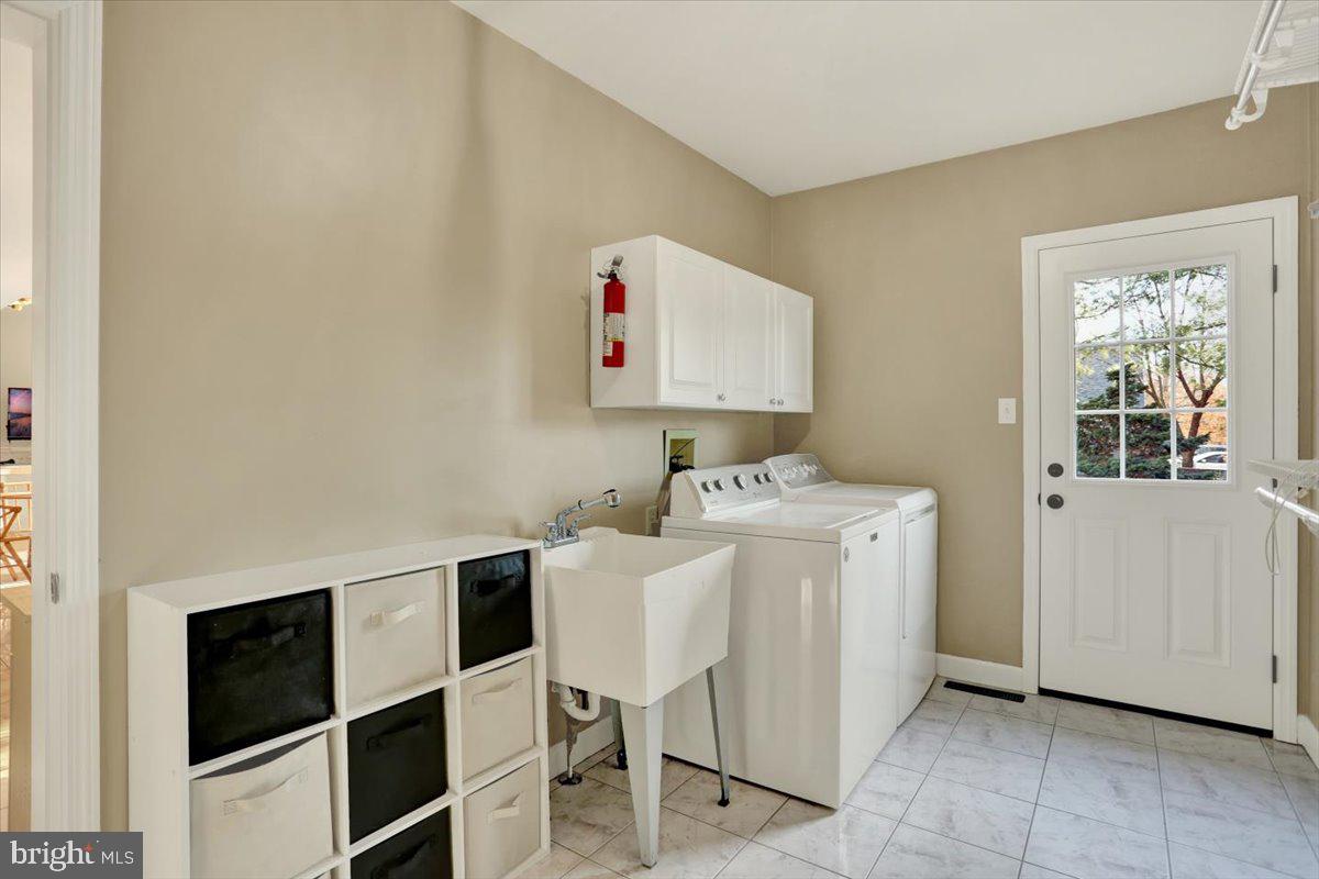 4156 Hill Terrace Drive Reading, PA 19608 - Photo 25 of 58