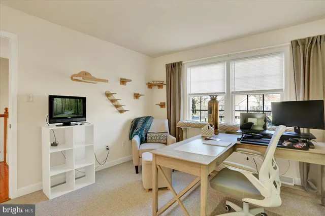 a front view of house with yard