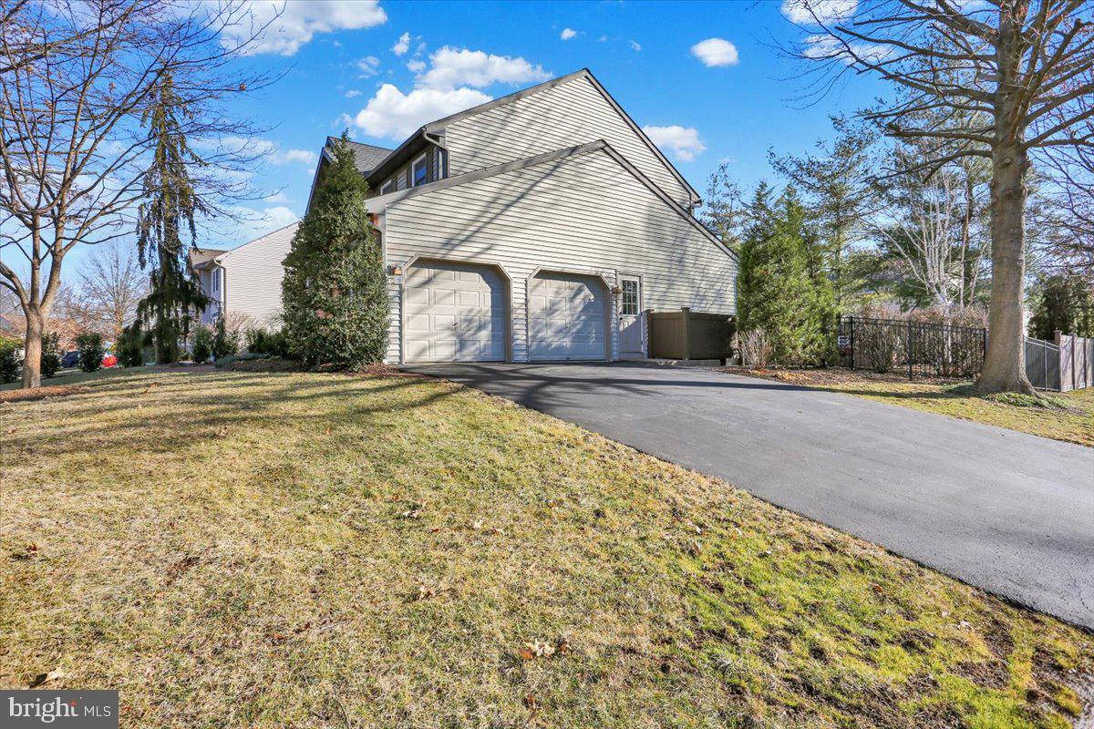 4156 Hill Terrace Drive Reading, PA 19608 - Photo 48 of 58