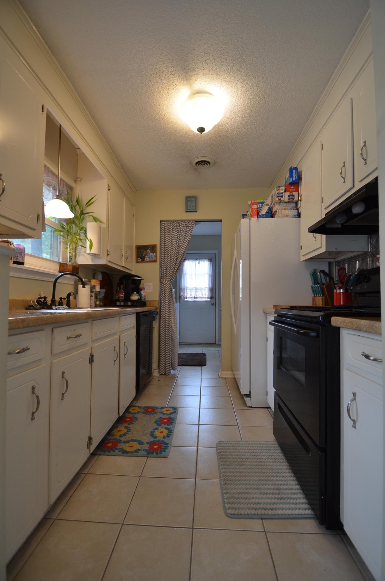 525 Whitesville Road Moncks Corner, SC 29461 - Photo 6 of 20 DSC_0476