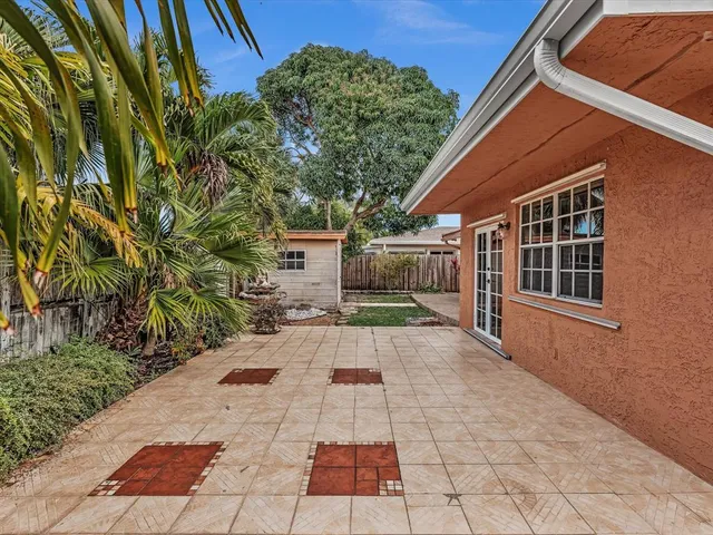 $3,650 | 6831 Northwest 81st Place, Tamarac, FL 33321